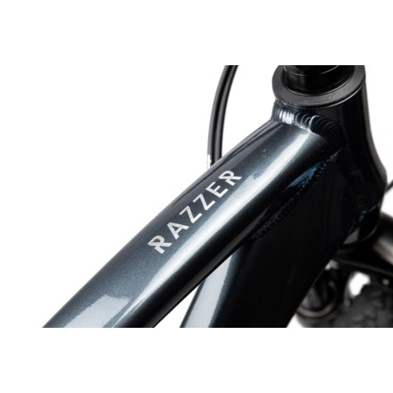 PELLS Razzer 3 Grey - L 19" 2024