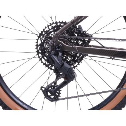 Crussis e-Guera 10.11-(894 Wh) 17" 2026