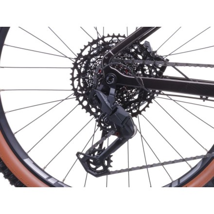 Crussis ONE-Guera 10.11-(715 Wh) 17" 2026